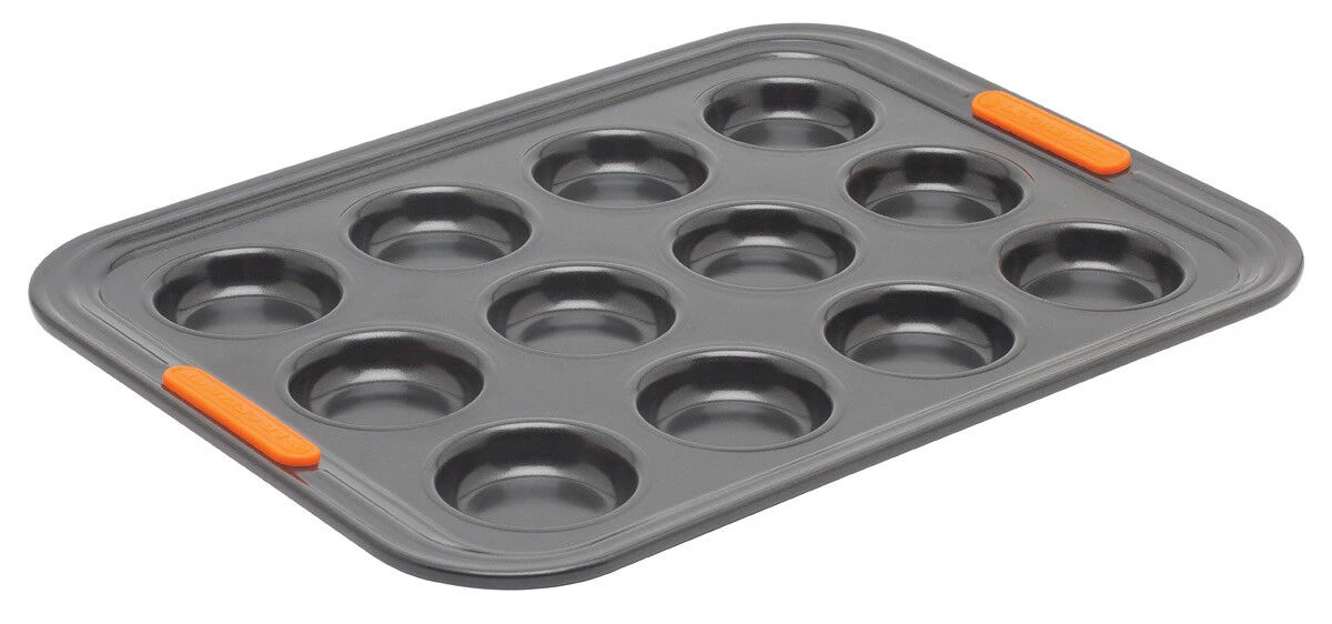 Le Creuset Pâtiliss Bakvorm Voor 12 Mini-cakes Staal Zwart 3 Le Creuset Pâtiliss Bakvorm Voor 12 Mini-cakes Staal Zwart