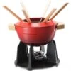 Le Creuset Fondueset Met Houten Handgrepen 2 Liter Gietijzer Kersrood 1 Le Creuset Fondueset Met Houten Handgrepen 2 Liter Gietijzer Kersrood -Keukengerei Verkoop fondueset houtengrepen