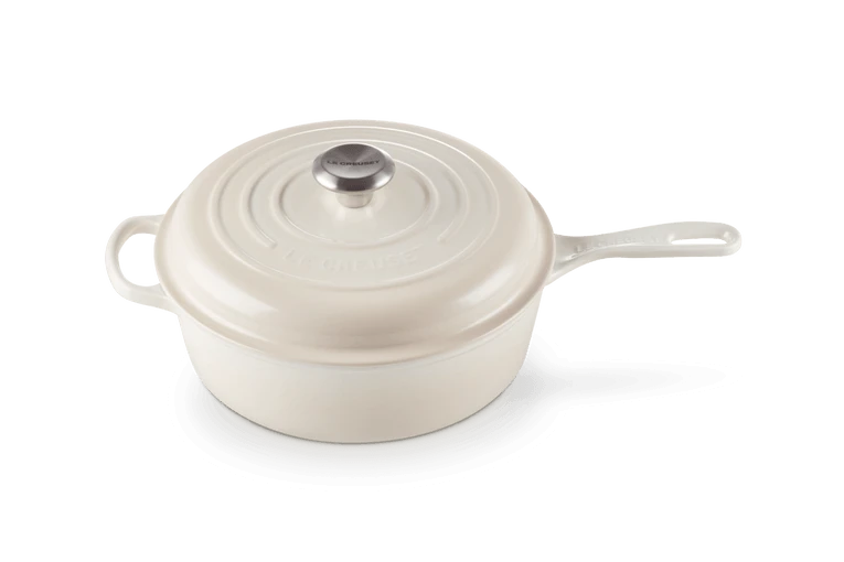 Le Creuset Signature Cassadou Braadpan ø 26 Cm Gietijzer Meringue 4 Le Creuset Signature Cassadou Braadpan ø 26 Cm Gietijzer Meringue - Afbeelding 2