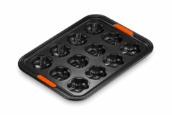 Le Creuset Pâtiliss Halloween Bakvorm Voor 12 Cakejes Staal Zwart