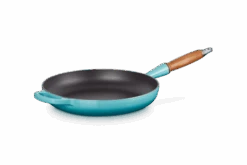 Le Creuset Koekenpan Rond Met Open Greep ø 28 Cm Gietijzer Caribbean Blue -Keukengerei Verkoop lc 20210721 hl ps fs 20258281700422 001 1