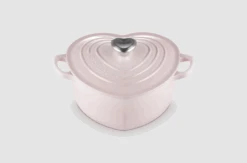 Le Creuset Braadpan Hartvormig Met Rvs Knop 2 Liter Gietijzer Shell Pink